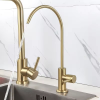 Premium Wasserhahn NEO in INOX gebürstetes Gold